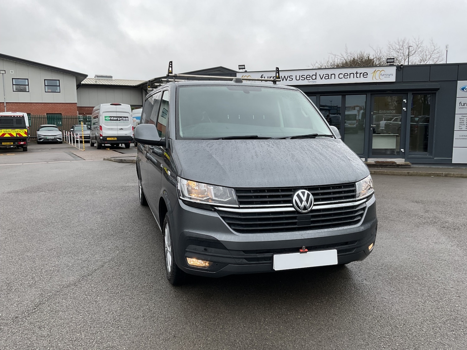 Used Volkswagen Transporter 2021 for sale - 77504421: Photo 2