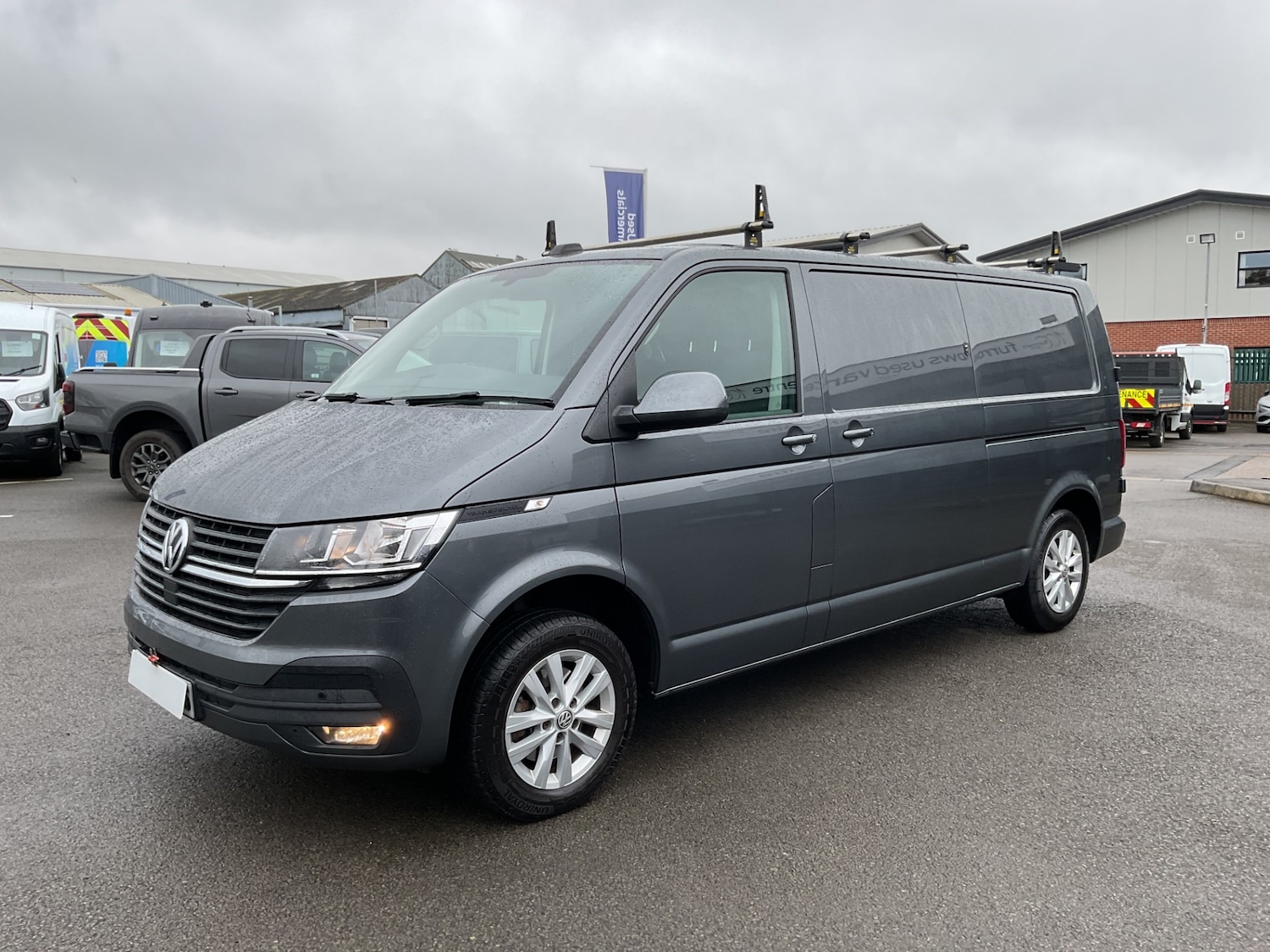 Used Volkswagen Transporter 2021 for sale - 77504421: Photo 4