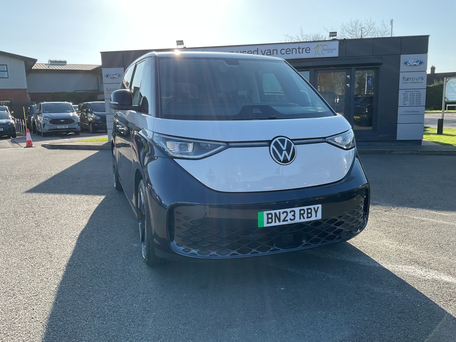 Used Volkswagen ID.3 2023 for sale - 77759071: Photo 2