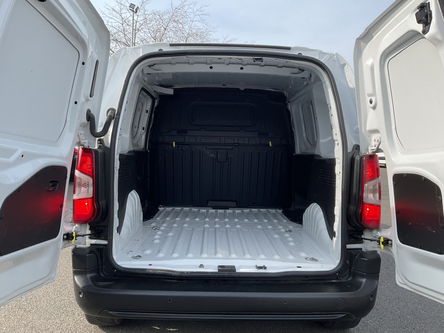 Used Citroen Berlingo 2023 for sale - 77962243: Photo 22