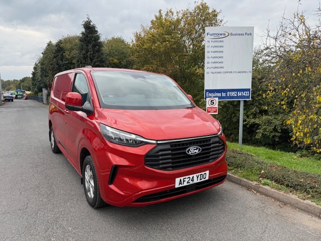 Used Ford Transit Custom 2024 for sale - 76287030: Photo 3