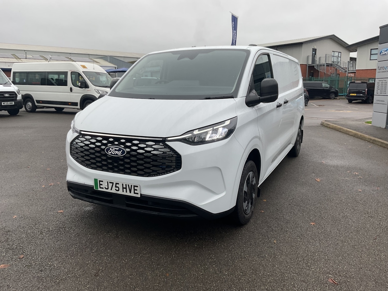 Used Ford Transit Custom 2025 for sale - 76578218: Photo 3