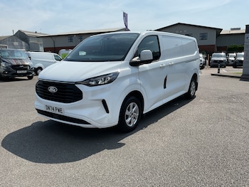Used Ford Transit Custom 2024 for sale - 78980859: Photo