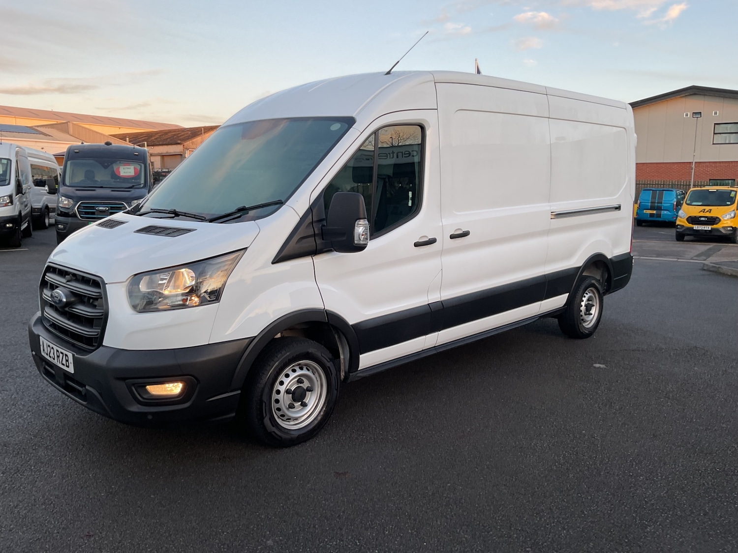 Used Ford Transit 2023 for sale - 76968460: Photo 4