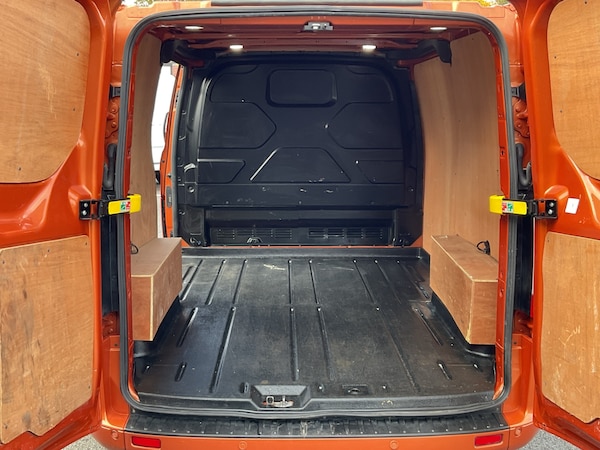 Used Ford Transit Custom 2018 for sale - 76207724: Photo 23