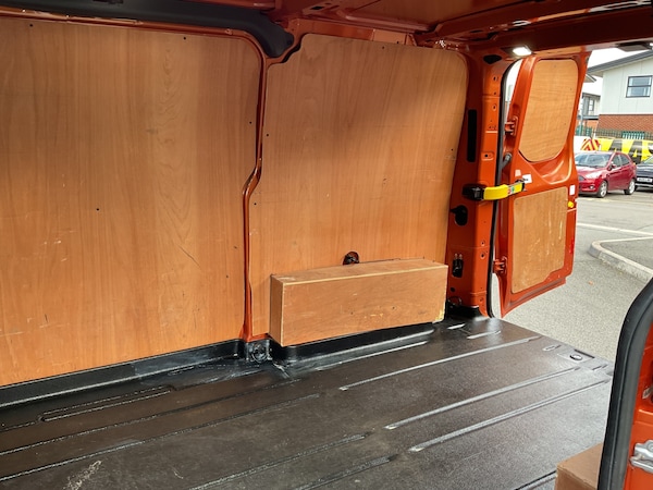 Used Ford Transit Custom 2018 for sale - 76207724: Photo 27
