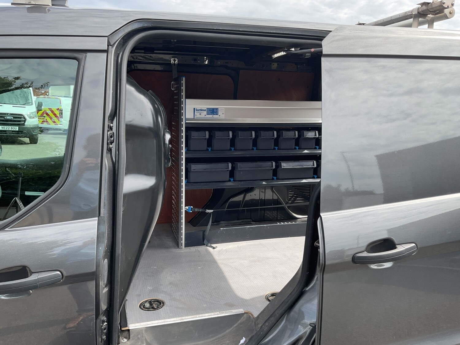Vehicle 28