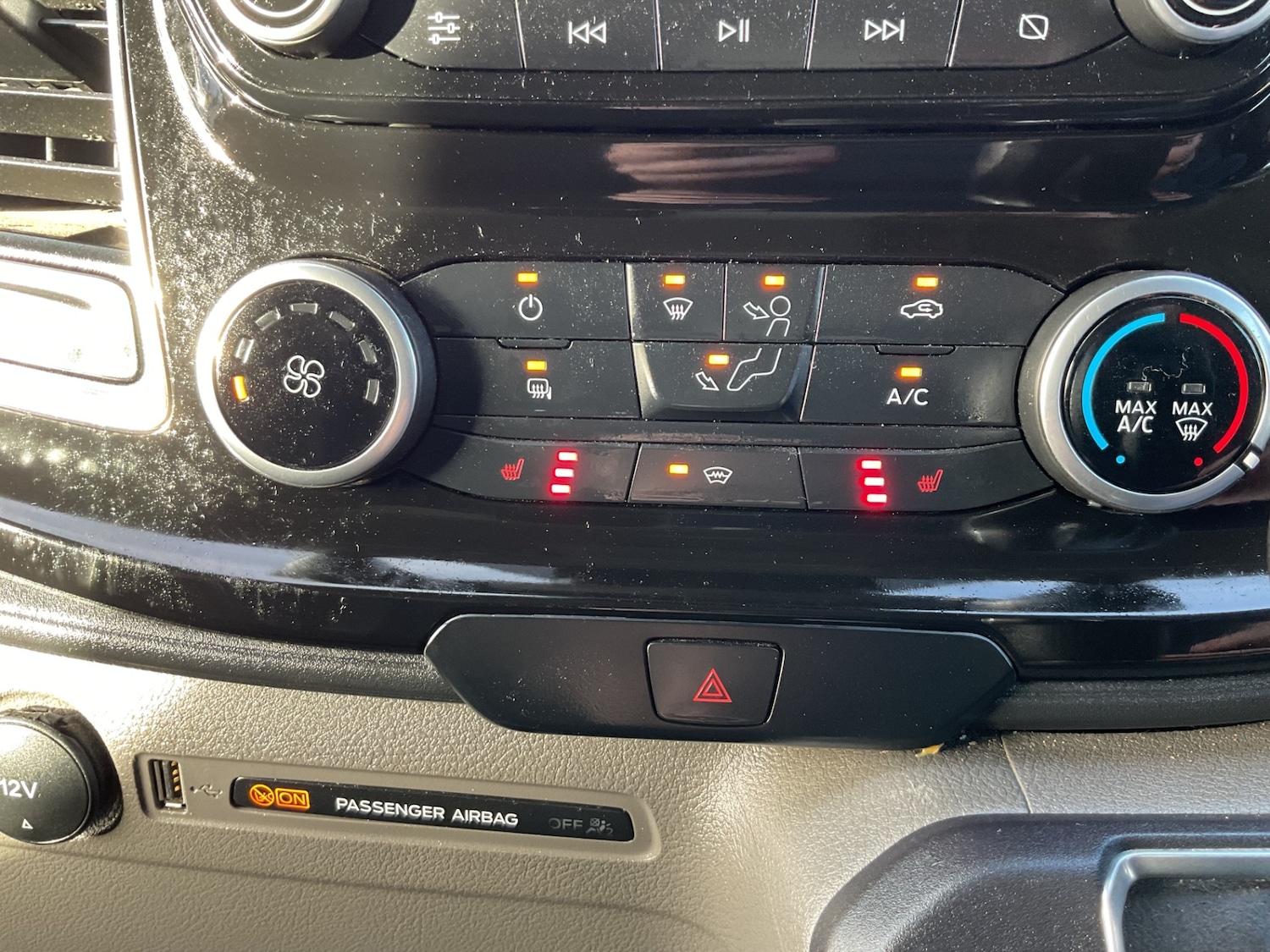 Used Ford Transit Custom 2022 for sale - 77071137: Photo 18