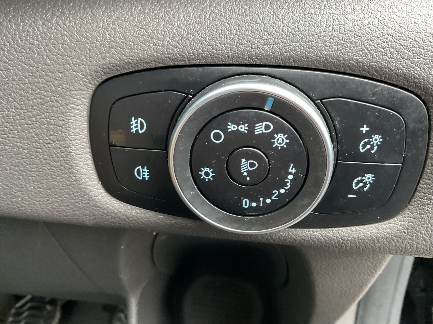 Used Ford Transit Custom 2023 for sale - 78025320: Photo 13