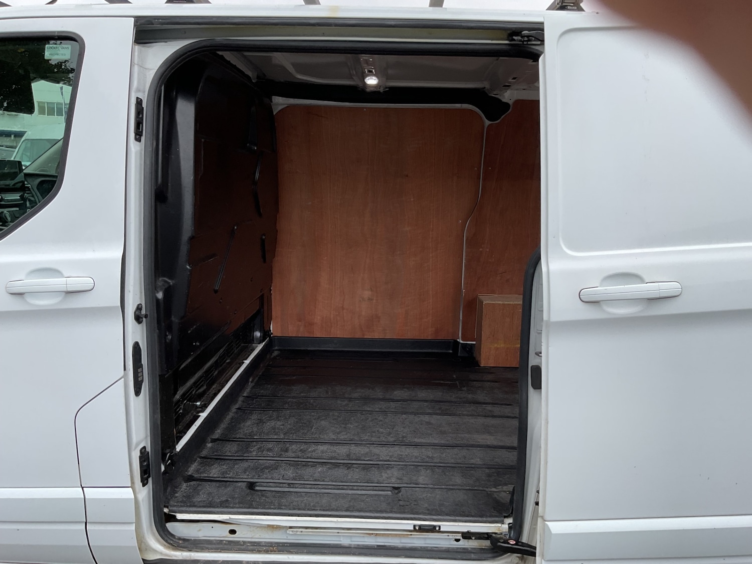 Vehicle 29