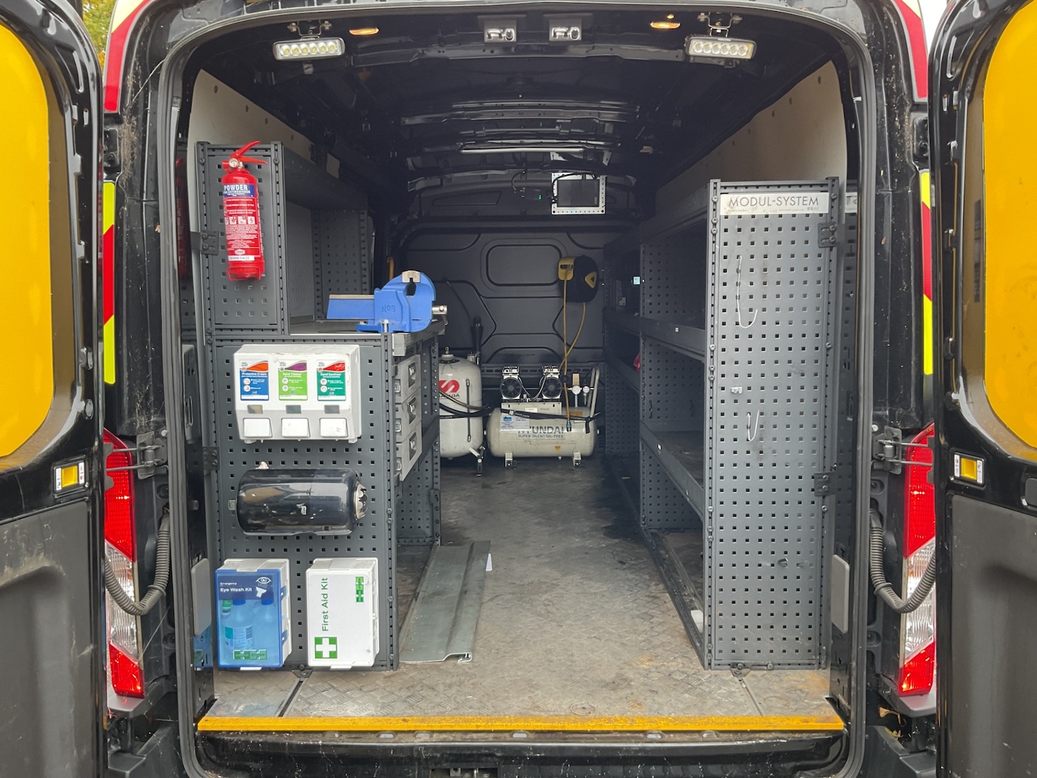 Used Ford Transit 2022 for sale - 76382725: Photo 26