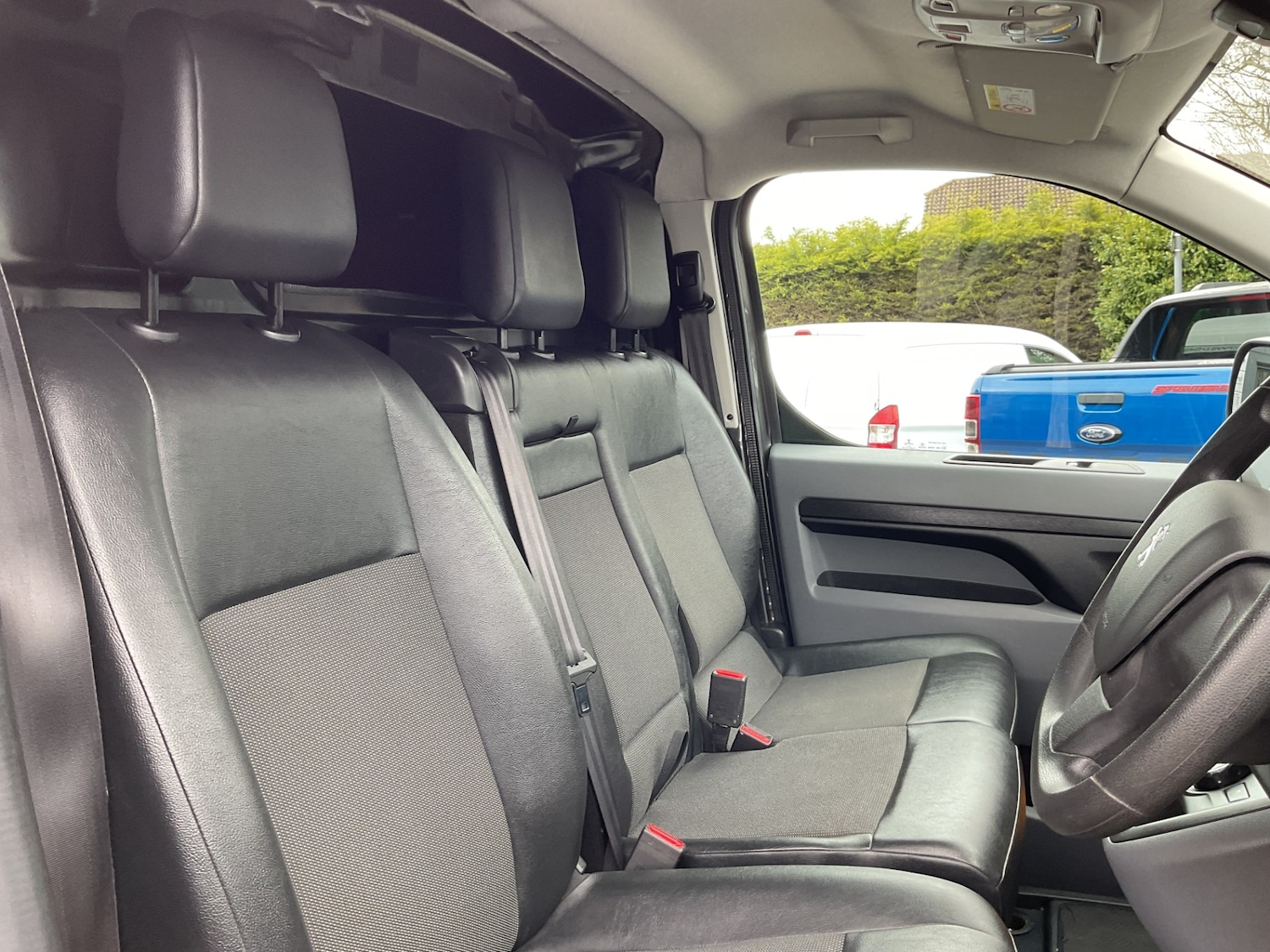 Used Peugeot Expert 2021 for sale - 77984130: Photo 10