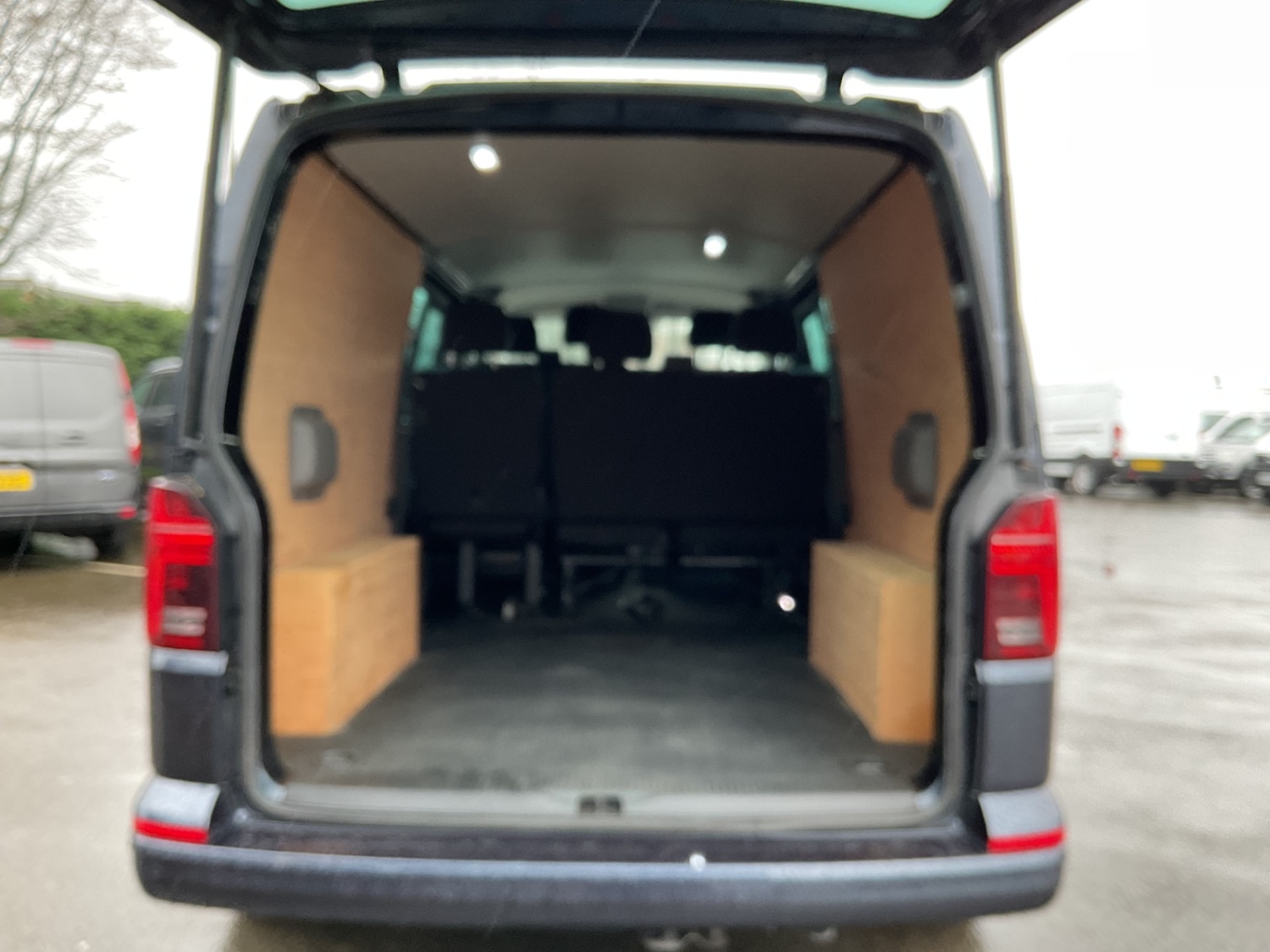 Used Volkswagen Transporter 2021 for sale - 77530340: Photo 30