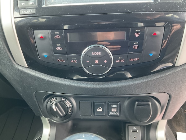 Used Nissan Navara 2017 for sale - 76288669: Photo 20