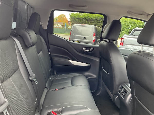 Used Nissan Navara 2017 for sale - 76288669: Photo 28
