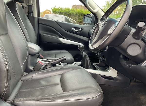 Used Nissan Navara 2017 for sale - 76288669: Photo 29
