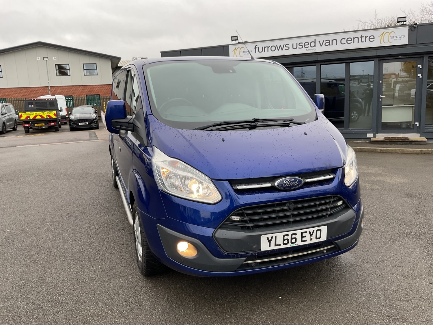 Used Ford Transit Custom 2017 for sale - 77516173: Photo 2