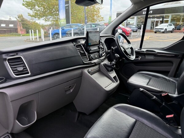 Used Ford Tourneo Custom 2019 for sale - 76231798: Photo 14