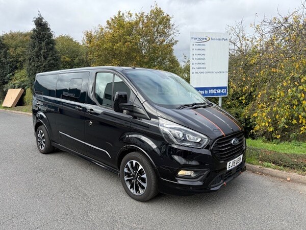 Used Ford Tourneo Custom 2019 for sale - 76231798: Photo 1