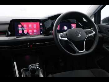 Used Volkswagen Golf 2024 for sale - 74017261: Photo