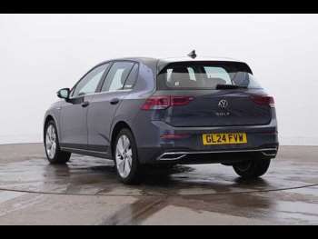 Used Volkswagen Golf 2024 for sale - 74017261: Photo