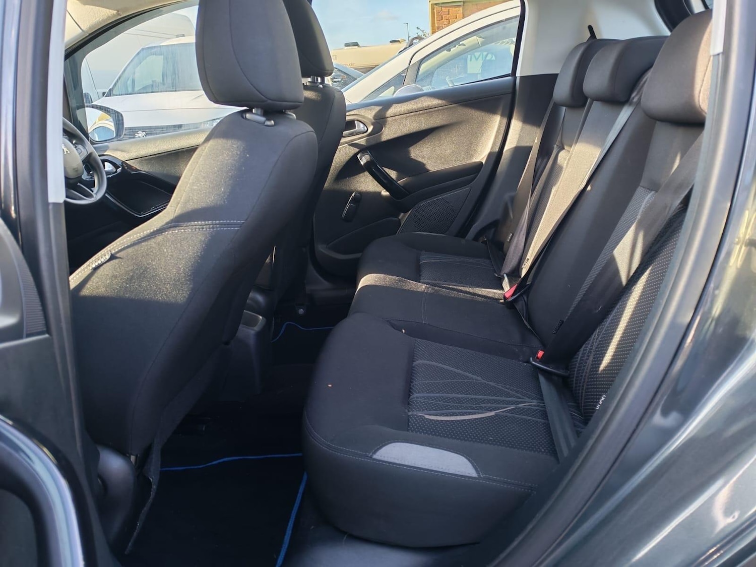 Used Peugeot 208 2013 for sale - 78035005: Photo 16