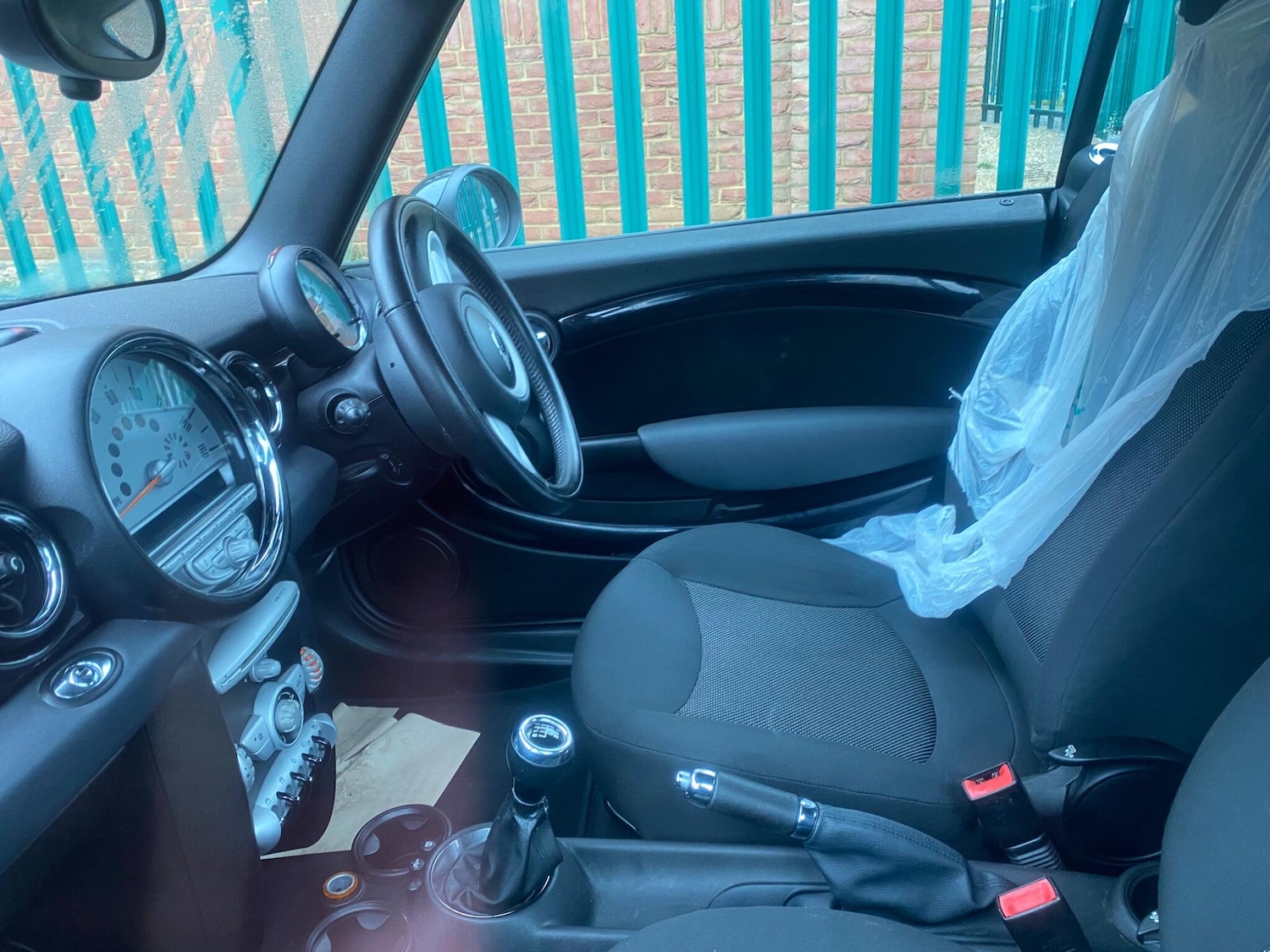 Used MINI Convertible 2009 for sale - 77633423: Photo 7