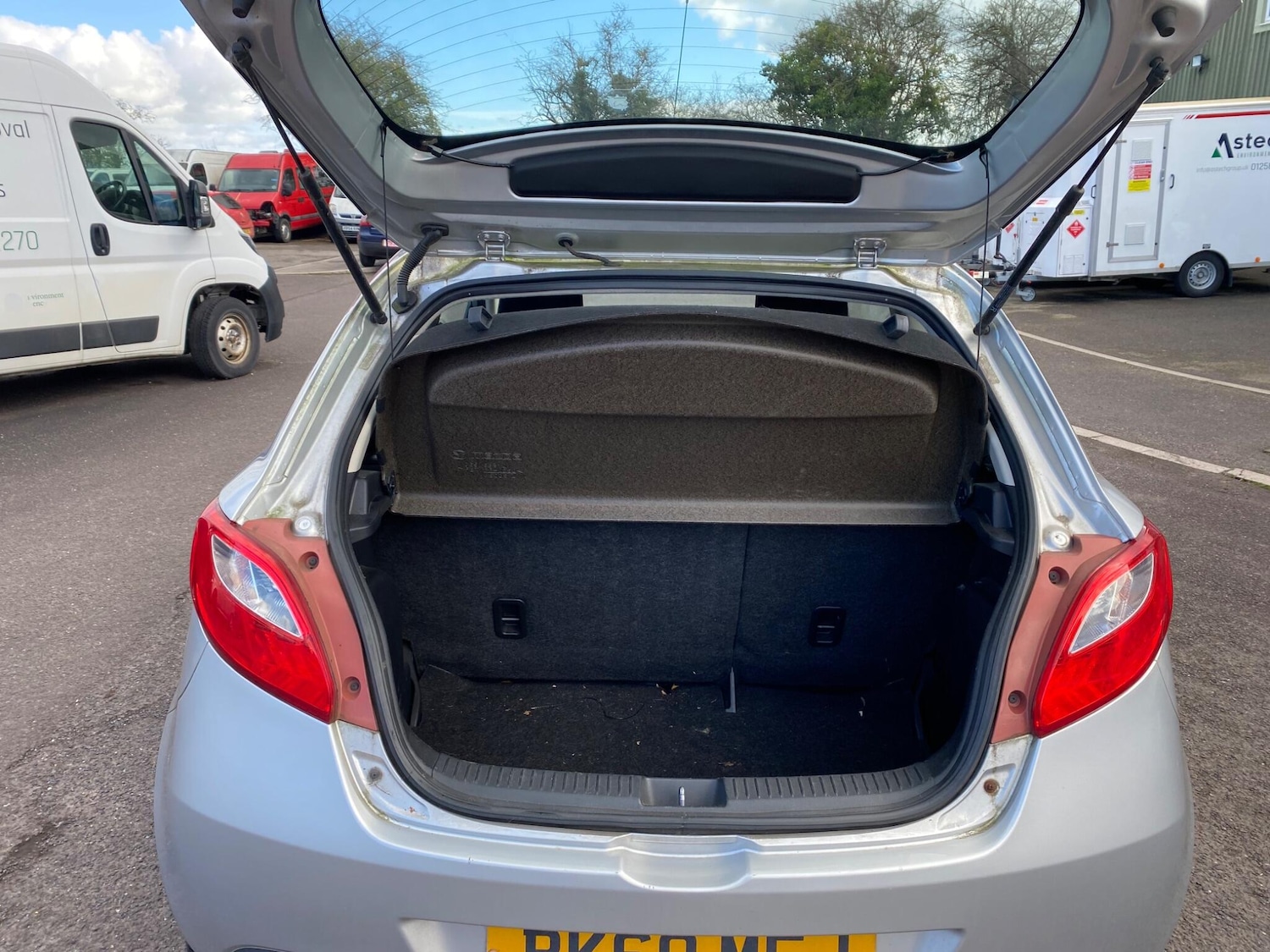 Used Mazda Mazda2 for sale - 77705253: Photo 11