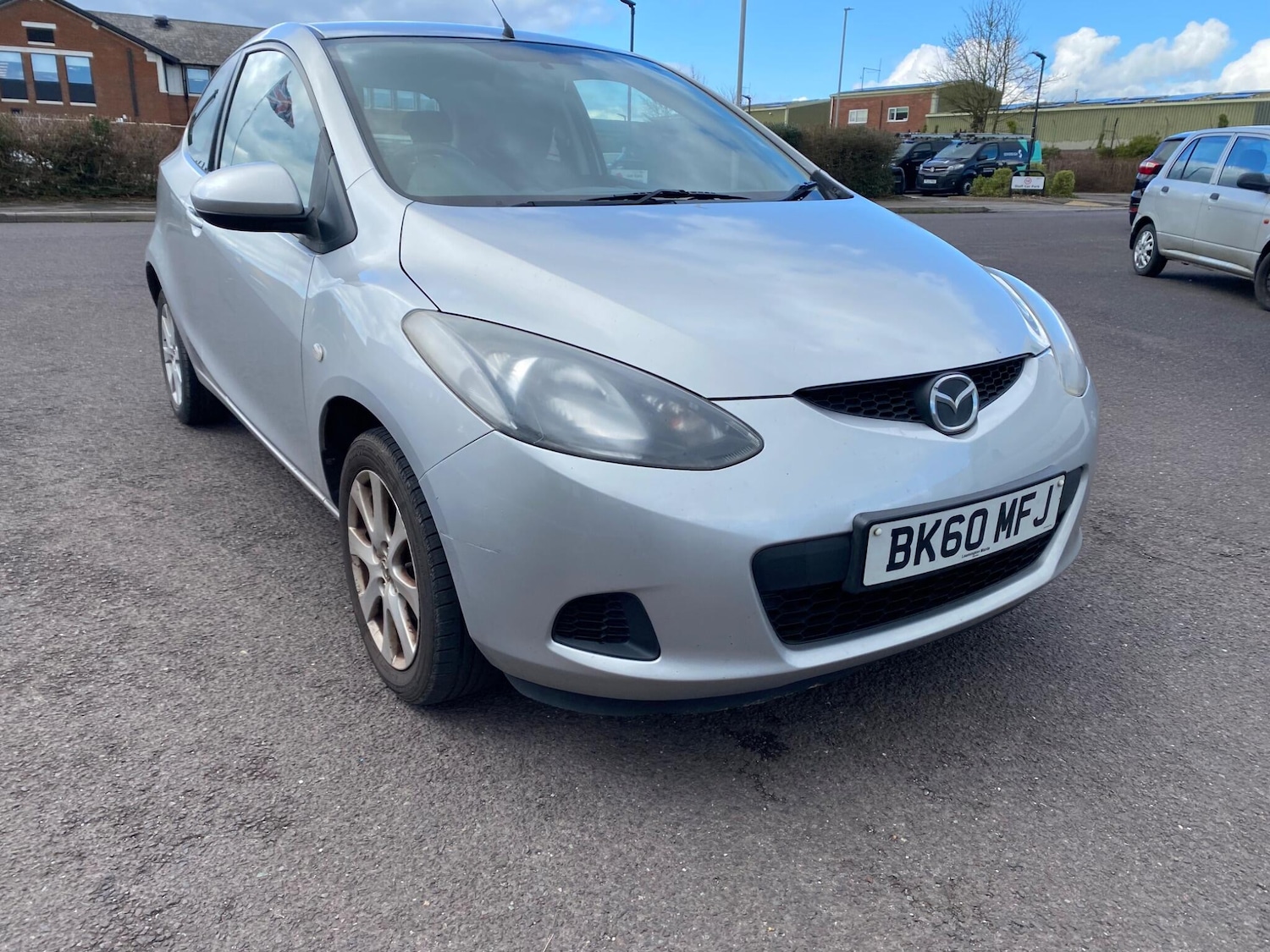 Used Mazda Mazda2 for sale - 77705253: Photo 2