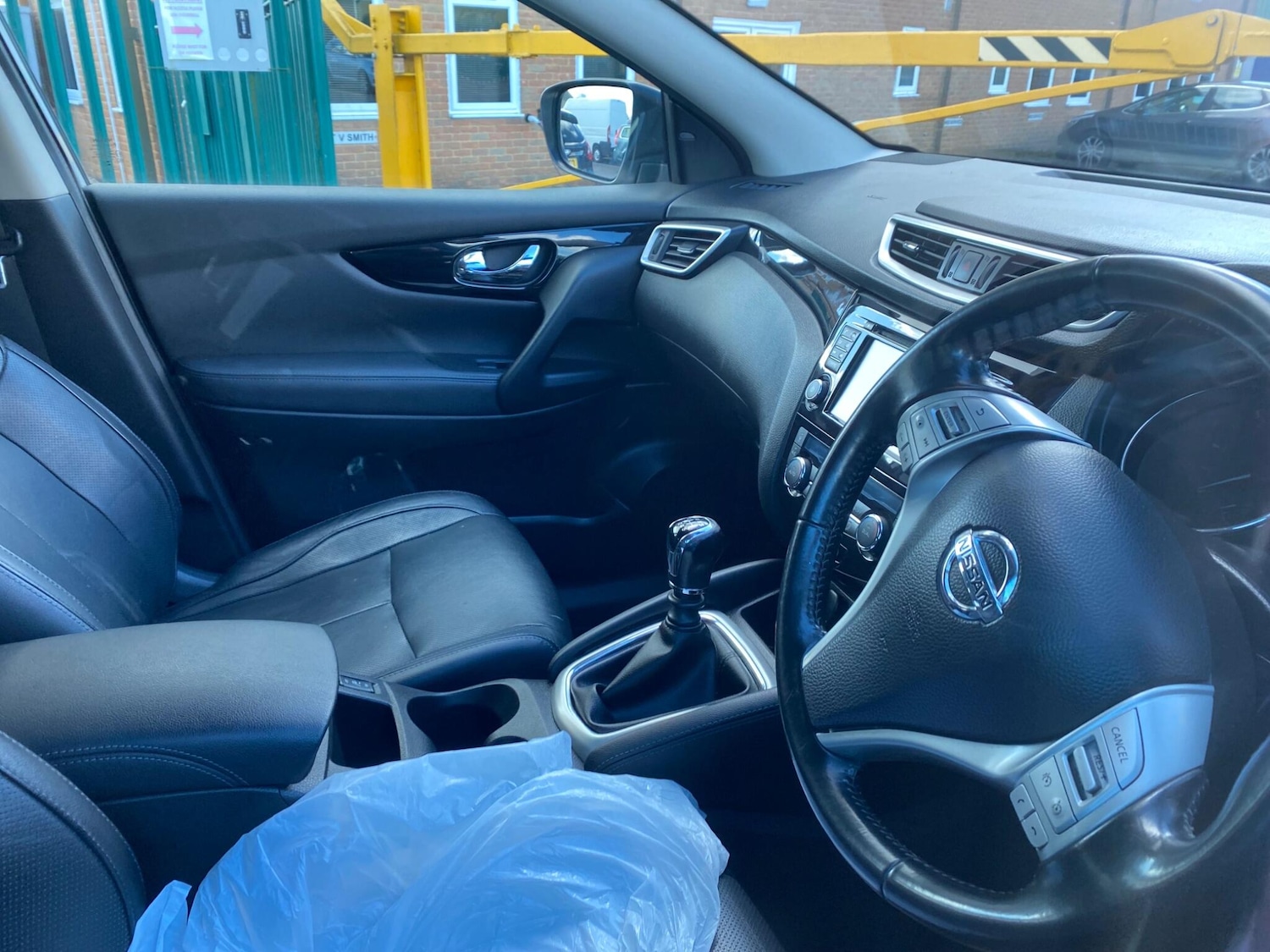 Used Nissan Qashqai 2014 for sale - 77705122: Photo 6