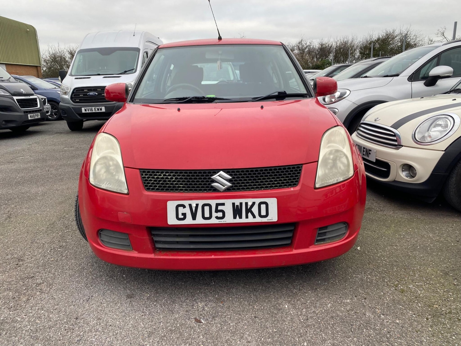 Used Suzuki Swift 2005 for sale - 77255567: Photo 2