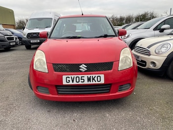 Used Suzuki Swift 2005 for sale - 77255567: Photo