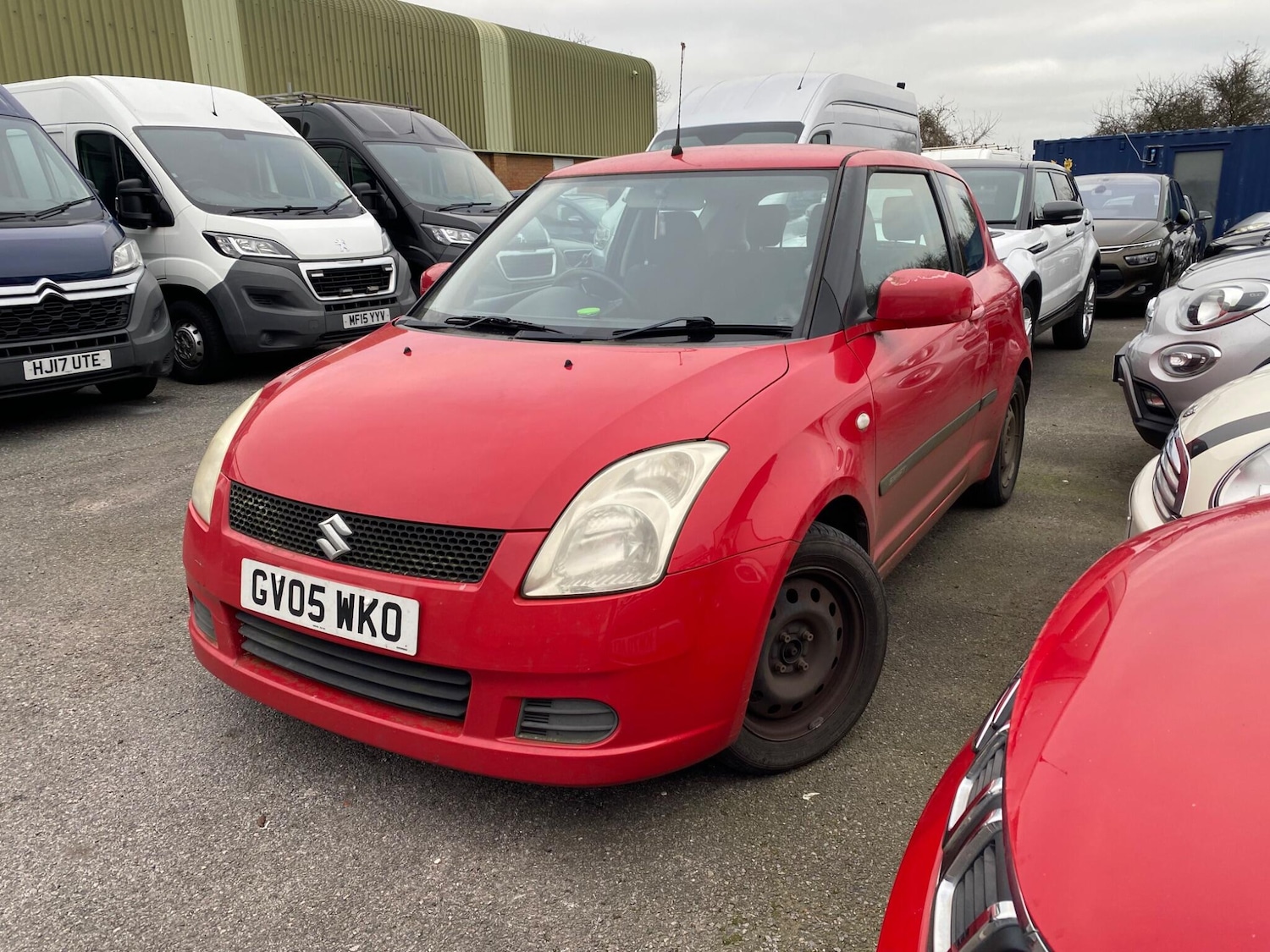 Used Suzuki Swift 2005 for sale - 77255567: Photo 3