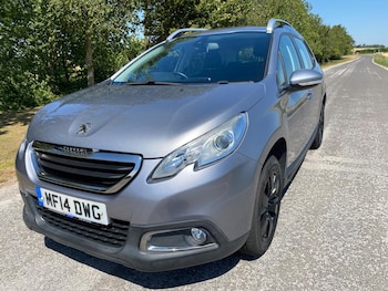 Used Peugeot 2008 2014 for sale - 79224497: Photo