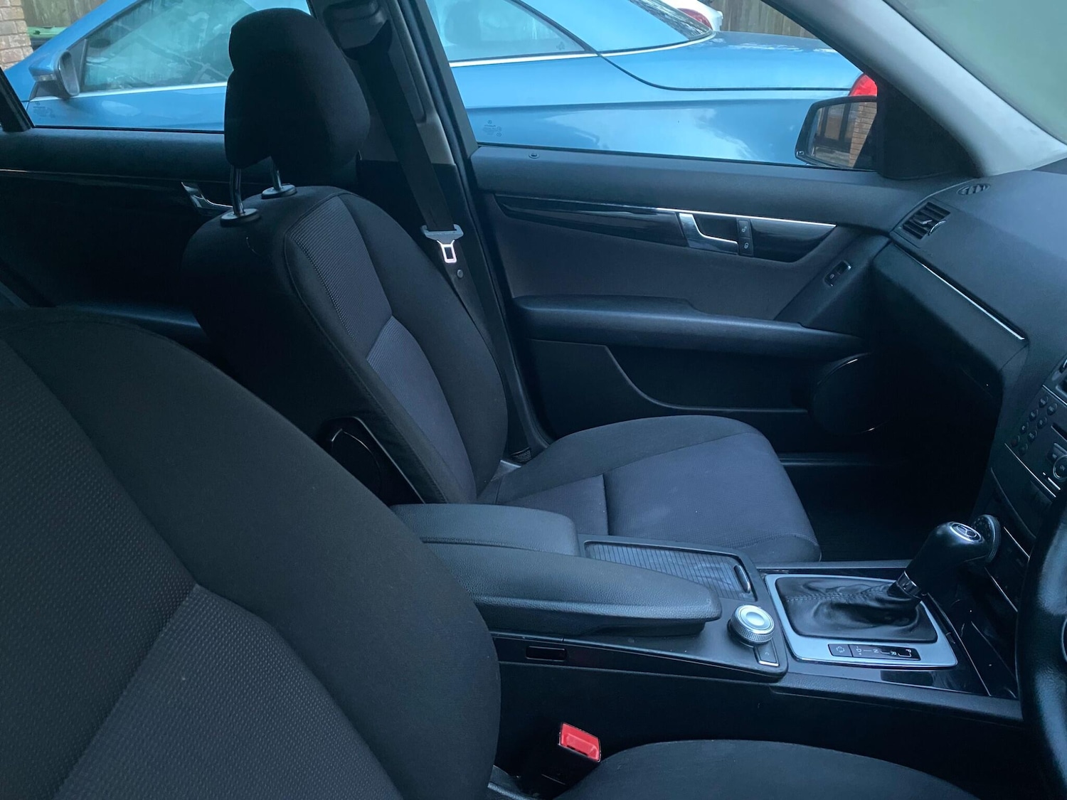 Used Mercedes-Benz C Class 2010 for sale - 77396089: Photo 6