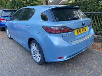 Used Lexus CT 2011 for sale - 78460976: Photo