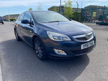 Used Vauxhall Astra 2011 for sale - 78447579: Photo
