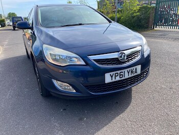 Used Vauxhall Astra 2011 for sale - 78447579: Photo