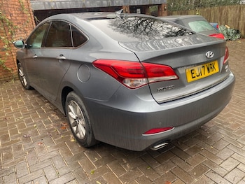 Used Hyundai i40 2017 for sale - 77400529: Photo