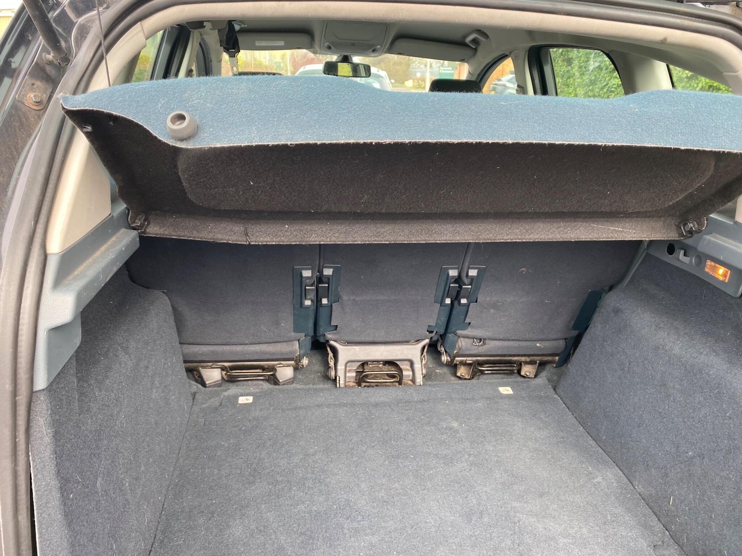 Used Ford C-Max 2011 for sale - 77709608: Photo 6