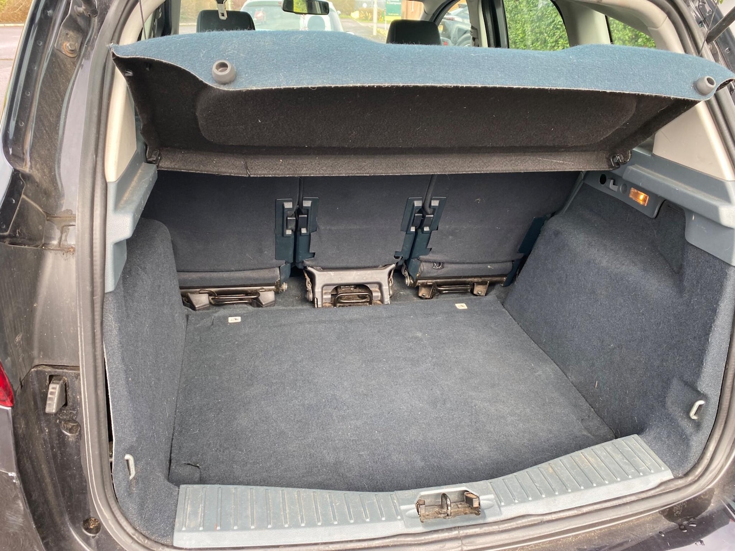 Used Ford C-Max 2011 for sale - 77709608: Photo 7