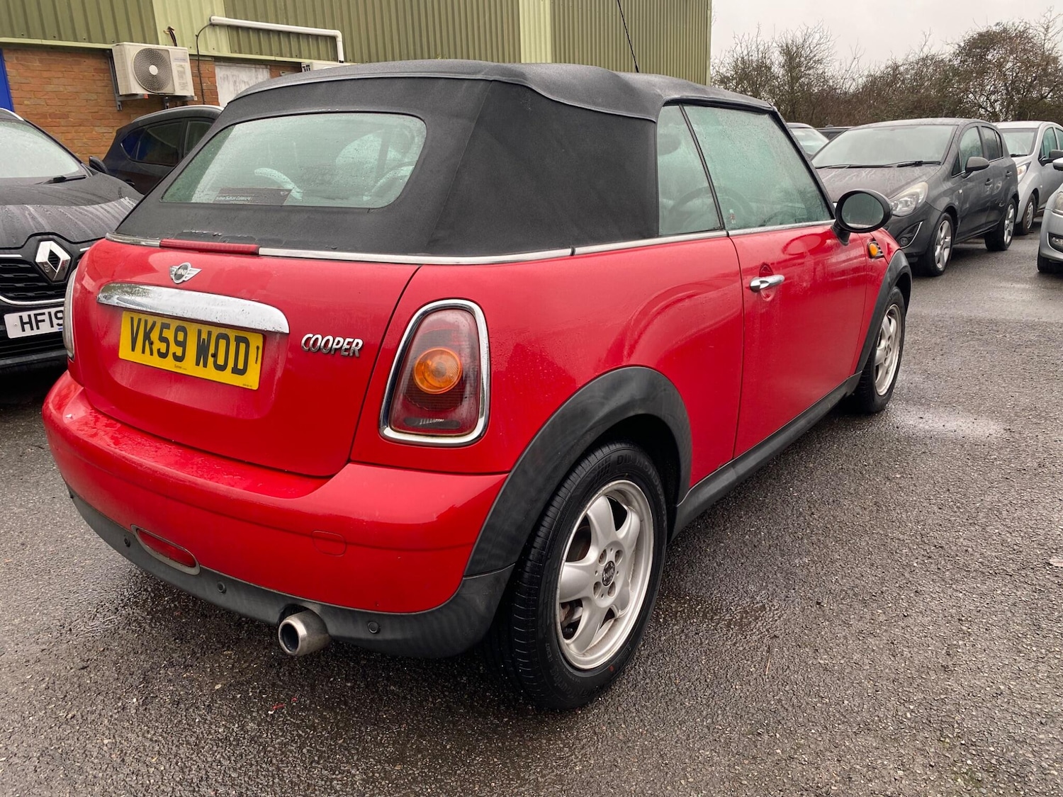 Used MINI Convertible 2009 for sale - 77279886: Photo 15