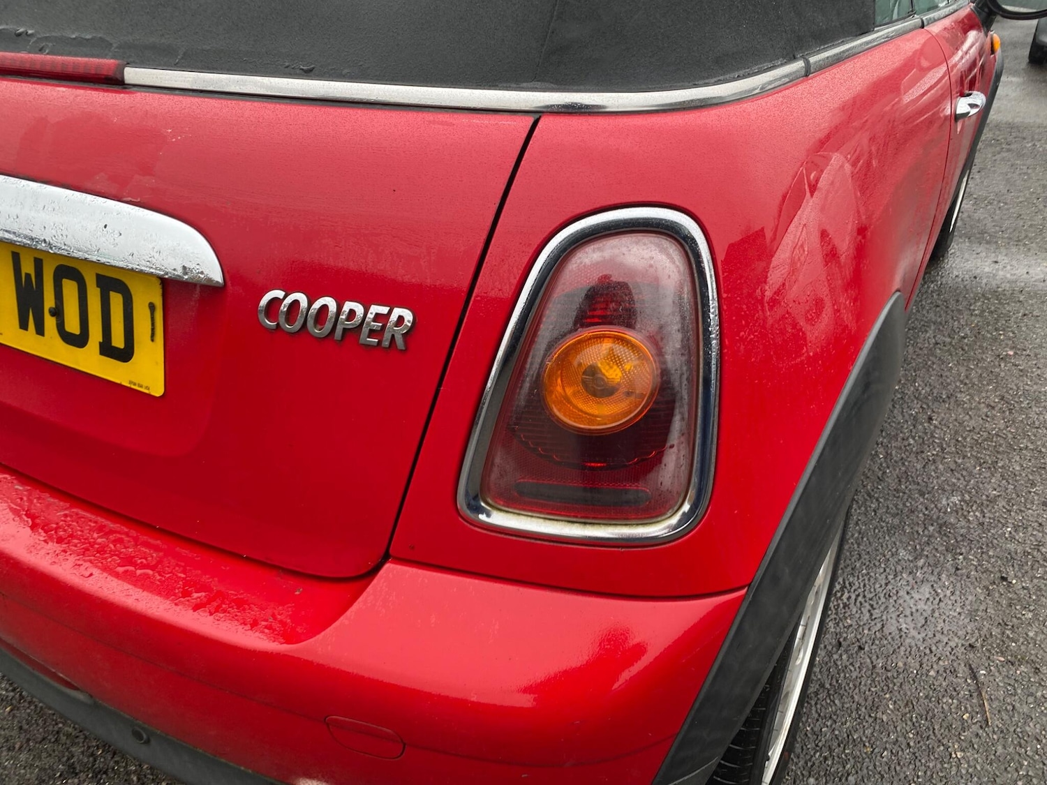 Used MINI Convertible 2009 for sale - 77279886: Photo 16