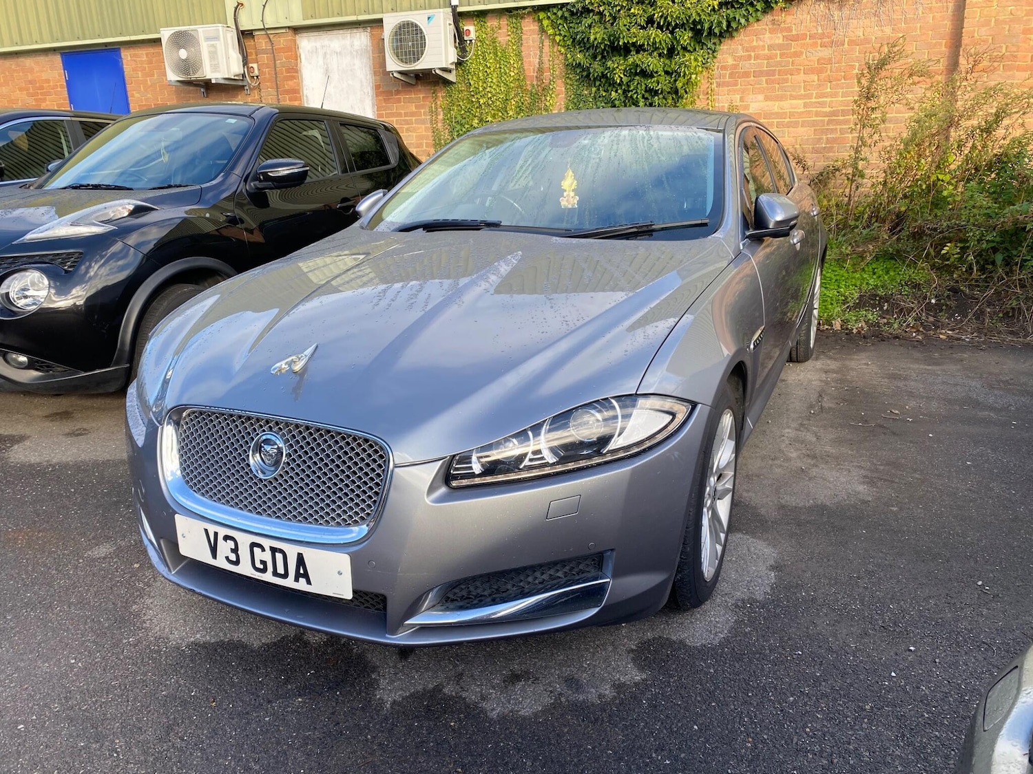 Used Jaguar XF 2012 for sale - 77254041: Photo 4
