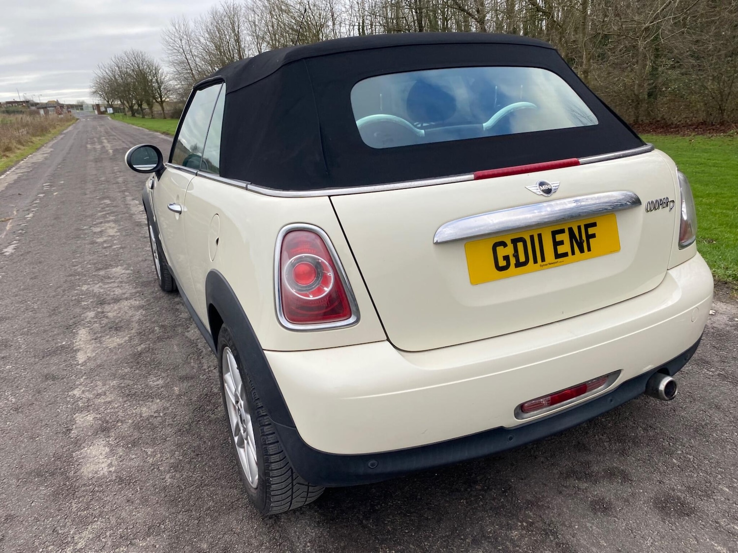 Used MINI Convertible 2011 for sale - 77255558: Photo 14