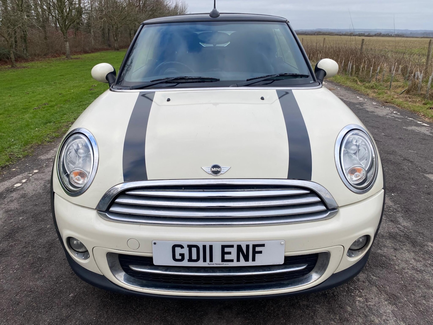 Used MINI Convertible 2011 for sale - 77255558: Photo 5