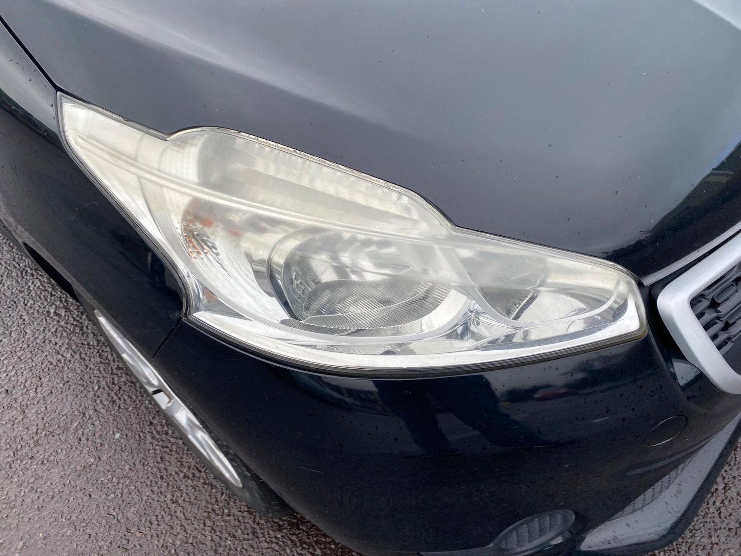 Used Peugeot 208 2012 for sale - 77710578: Photo 5