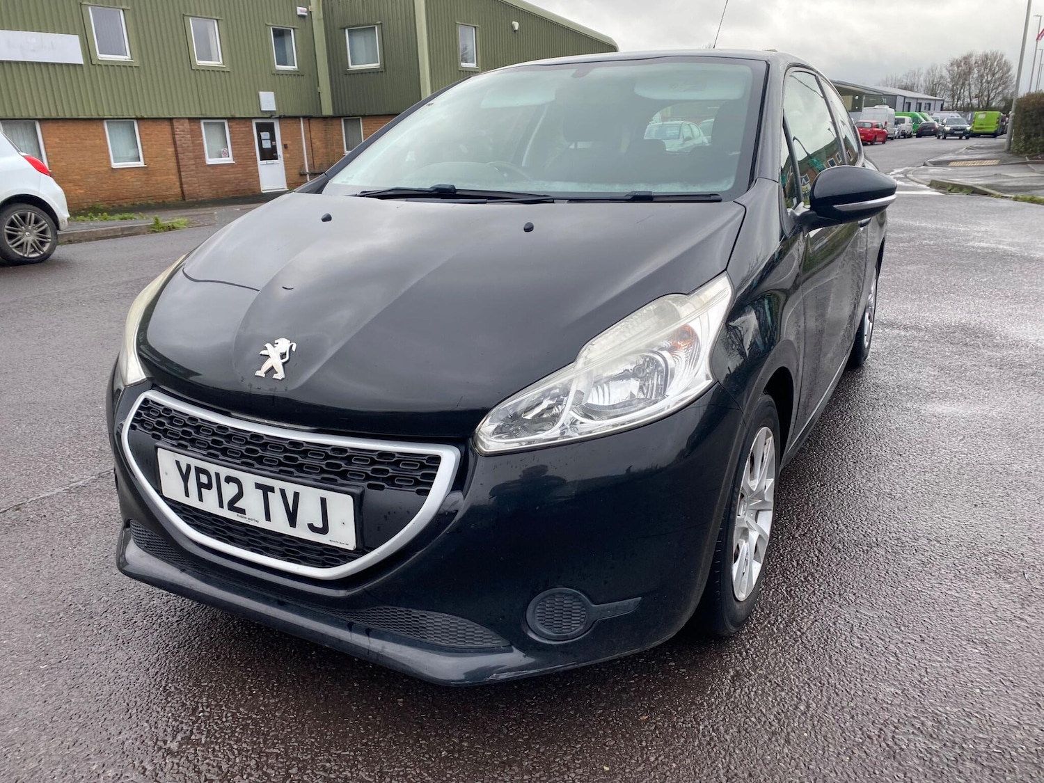 Used Peugeot 208 2012 for sale - 77710578: Photo 8
