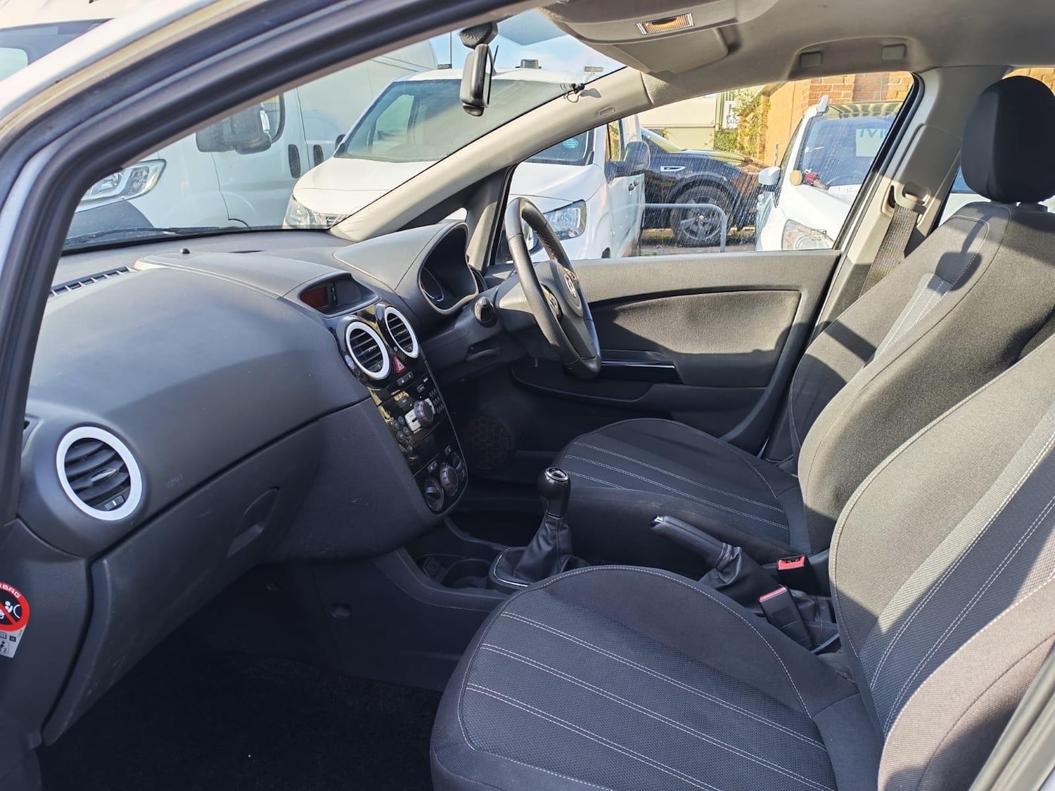 Used Vauxhall Corsa 2012 for sale - 78033749: Photo 6