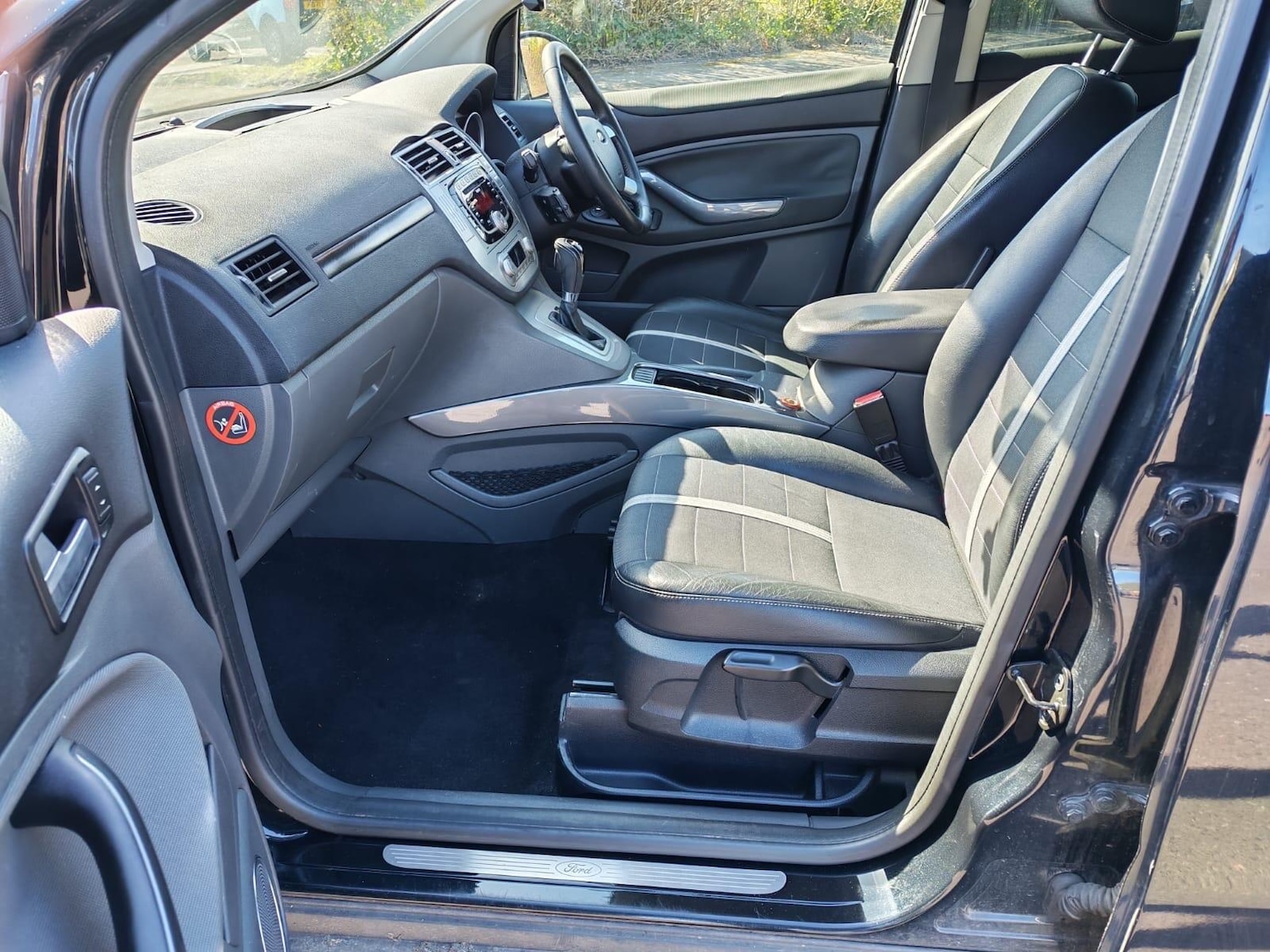 Used Ford Kuga 2011 for sale - 77978021: Photo 11